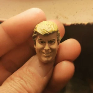 Painted 1/12 Scale Political Leader Mr President Head Sculpt Fit 6" Mezco Figure - Picture 1 of 3