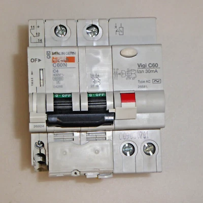 Merlin Gerin Multi9 C60N 4 Amp C Curve 400V AC 2 Pole with Vigi C60 30mA RCD Pod - Image 1 of 4