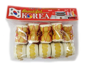 10 Korean traditional drum keychains, 5 elongated drum , 5 Round drum shapes - Picture 1 of 10