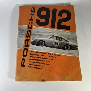 Porsche 912 Handbook - Picture 1 of 6