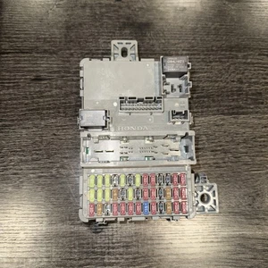 2016 - 2021 Honda Civic Interior Fuse Box Relay Control Module TBD-A3 ๐ OEM ๐ - Picture 1 of 8