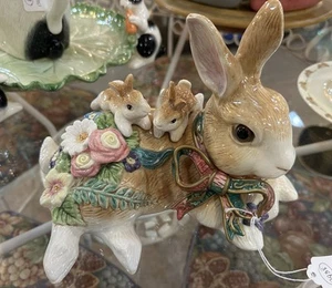 Fitz & Floyd Woodland Spring Bunny / Hase Osterfigur - Bild 1 von 6