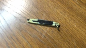 Camo Stainless Steel Key Chain Pocket Knife With Bail - Picture 1 of 5