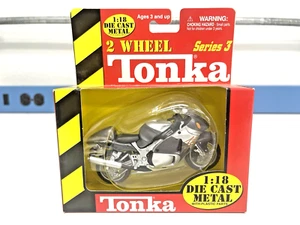 Maisto Tonka Series 3 Suzuki GSX1300R Hayabusa 1:18 Scale Diecast Motorcycle - Picture 1 of 3