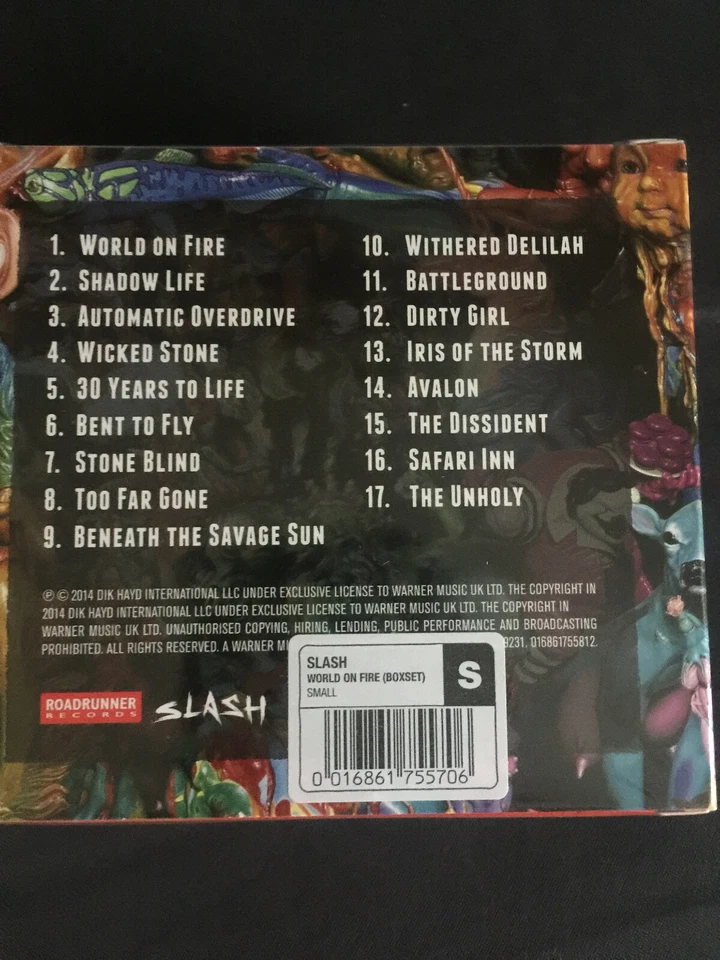 World On Fire  von  Slash  (CD, 2014) Boxset CD + Tshirt S OVP - Bild 1 von 1
