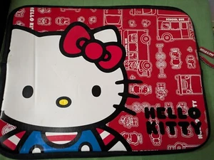 VGUC Hello Kitty 12" Neoprene Laptop Sleeve - Photo 1/2