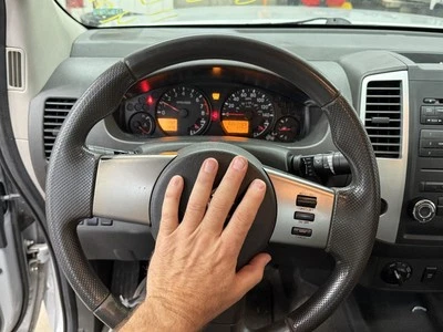 Volante usado se adapta a: Suzuki Equator Grade A 2011 Foto 1 de 4