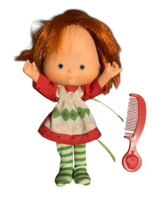 1979 Strawberry Shortcake Doll American greetings 5.5” Dress Stockings Comb - Picture 1 of 13