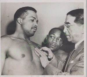 Vintage Wire Boxing Photo Bob Satterfield vs Elkin Brothers 1951 N6LL - Picture 1 of 2