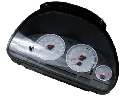 2004-2006 BMW E53 X5 4.8IS SPEEDOMETER INSTRUMENTAL CLUSTER GOOD PIXLES 138k - Image 1 of 4