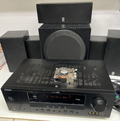 Yamaha RX-V363 Receiver + YAMAHA YST-SW012 Subwoofer 6PC - Image 1 of 4