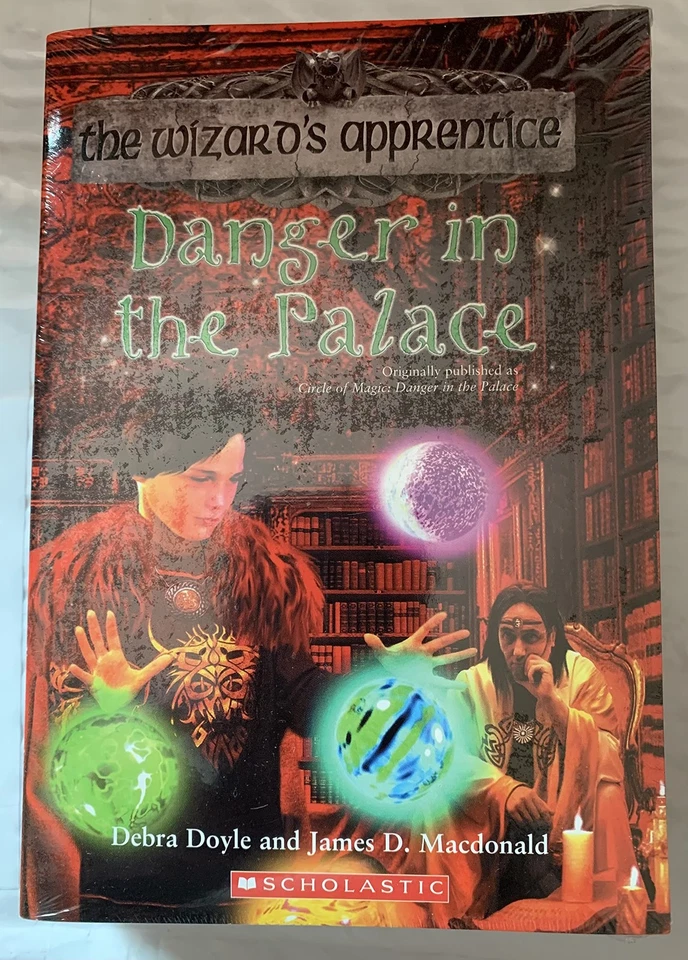 Danger in the Palace (Circle of Magic, Book 4) - Image 1 of 1