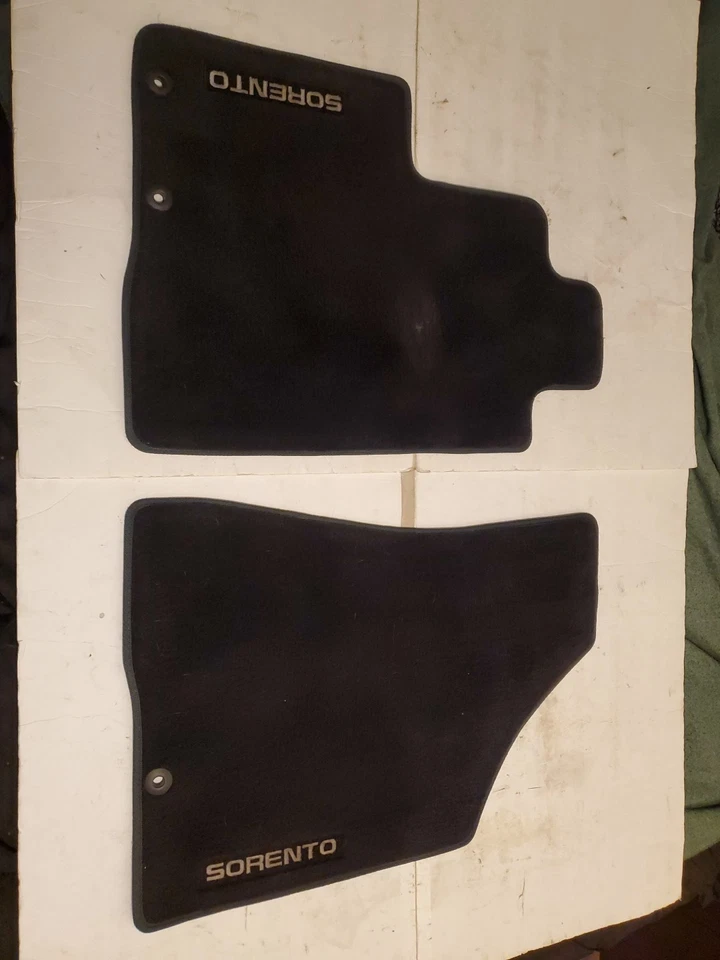 2003 2009 KIA SORENTO ПЕРЕДНИЙ ЛЕВЫЙ И ПРАВЫЙ БОКОВОЙ КОВЕР НАПОЛЬНЫЙ КОВРИК OEM - Изображение 1 из 4