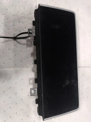 2015 BMW X5 Infotainment Display Cluster OEM White 126K Miles NJ25-22093-551804 - Image 1 of 4