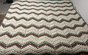 Dark Sage Green Burgundy Beige Crocheted Bedspread Afghan Queen Chevron Pattern - Picture 1 of 4