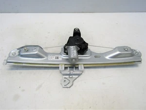 MOTOR Y REGULADOR VENTANA TRASERA IZQUIERDA LADO CERCANO NISSAN QASHQAI J11 2014-17 O5704 - Imagen 1 de 9