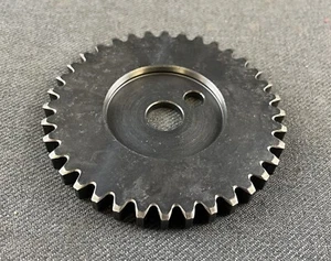 NUEVO GENUINO APRILIA MOTO 6.5 1995-1999 SISTEMA DE SINCRONIZACIÓN DE ADMISIÓN ENGRANAJE Z=36 AP0253520 - Imagen 1 de 2