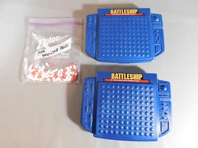 Vintage 1996 Milton Bradley Battleship Classic Complete Board Game - Extra pegs - Image 1 of 4