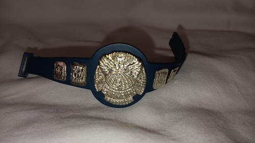 WWF Champion Belt Aquila Alata Accessorio per Figurine Wrestling 