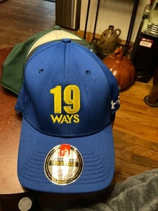 Under Armour Mütze Herren SMALL BLAU tailliert 19 WEGE HUT - Bild 1 von 1