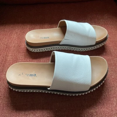 Sandálias femininas slides tamanho 7 W branco) sete mostradores plataforma cravejada Bronte - Imagem 1 de 4