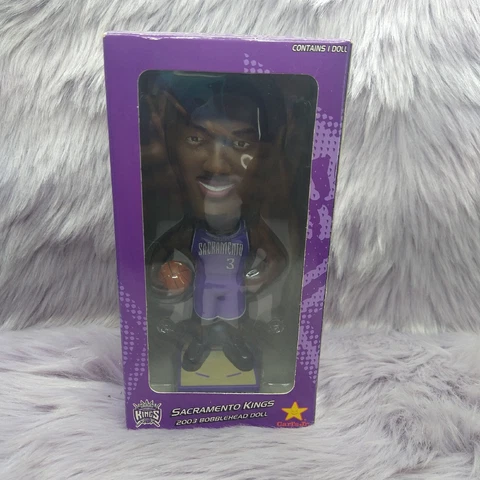 NEW 2003 Sacramento Kings Wallace #3 Bobblehead Doll NBA Carl's Jr. Promo Cover