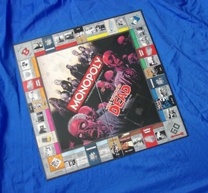 Repuesto de tablero de juego Monopoly The Walking Dead Survival Edition  - Imagen 1 de 3