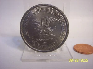 NATIONAL RIFLE ASSOCIATON OF AMERICA DEFENDERS OF FREEDOM CHALLENGE COIN - Picture 1 of 2