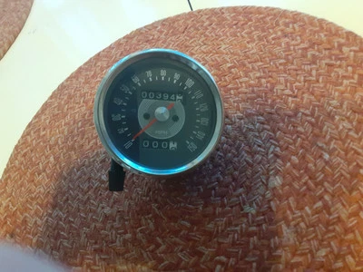 VELOCÍMETRO AÑOS 60 BSA TRIUMPH MODELO IMPORTACIÓN Foto 1 de 3