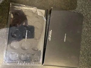 mac eyeshadow case empty Palette - Picture 1 of 3