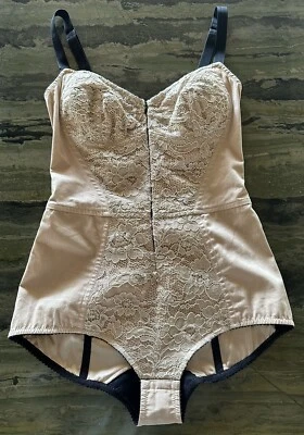 *DOLCE & GABBANA* Corsé Adornado de Encaje de Pasarela Body Mono IT 40 Foto 1 de 4