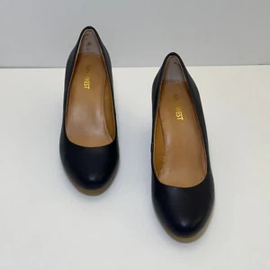 Nine West Navy Blue Leather Brown Jazzin Almond Toe Wedges, Size 6 - Picture 1 of 9