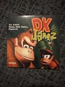 DK Jamz - Donkey Kong Country Soundtrack CD 1994 Promo Nintendo Cardboard Rare - Imagen 1 de 4