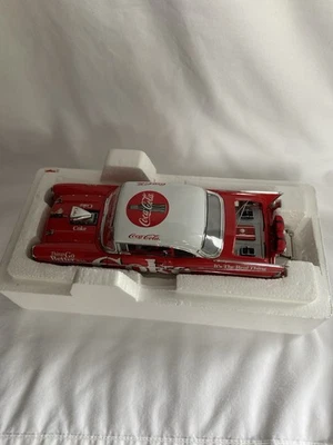 Danbury Como Nuevo 1957 Coca Cola Chevy Pro Street Super Comp 1:24 Modelo Coche Caja RARO Foto 1 de 4