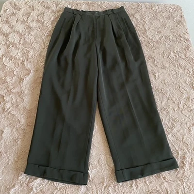 Pantalones de vestir completos Eddie Bauer AKA Petite 16 verde oscuro con puños Foto 1 de 4