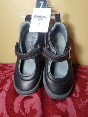 OshKosh B'gosh Toddler Girls Sandals Size 7 New ($38 Retail) - Image 1 of 4