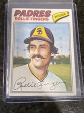 1977 Topps Baseball - ROLLIE FINGERS #523 - San Diego Padres