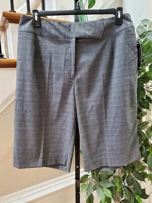 Pantalones cortos informales Pantology para mujer grises a cuadros de poliéster tiro medio talla 18W Foto 1 de 4