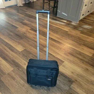 Targus Negro Ruedas 16" Estuche para Laptop Maletín Bolsa de Viaje Foto 1 de 4