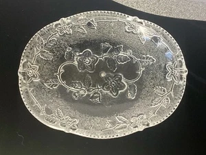 Glass Candy/Dessert Dish Curved Oval Plate Floral Pattern Vintage 5.7” Textured - Picture 1 of 9