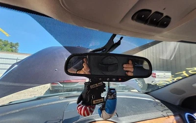 BUICK ENCLAVE 2009-2017 REAR VIEW MIRROR VIN J 11TH DIGIT LIMITED ONSTAR 1680830 - Image 1 of 4