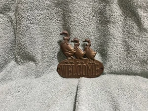 Vintage 1987 Brass Duck Welcome Door Plaque - Picture 1 of 2