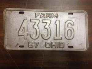 1967 Ohio License Plate -433161 - - Picture 1 of 2
