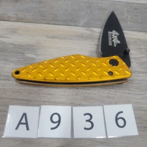SCHRADE  4x4 Lockblade Knife Diamond Plate 4 x 4  - Picture 1 of 7