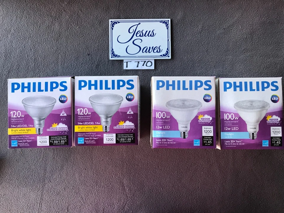 4-Philips LED Dimmable Indoor BR30 Flood Daylight Light Bulbs 45959      T770 - Image 1 of 1
