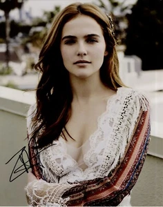 ZOEY DEUTCH Signed 11x14 Authentic AUTOGRAPH SEXY *DIRTY GRANDPA* *WHY HIM?* - Picture 1 of 1