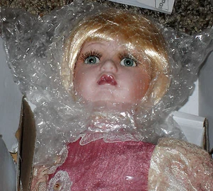 SHOW STOPPERS "  LITTLE LADYS" / NEW IN BOX NEVER UNWRAPPED COC - Picture 1 of 3