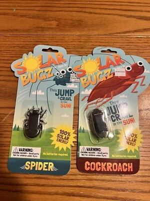 Solar Powered Bug Toy Bugs Move Jump Bugz Spider Grasshopper Jump Crawl New X2 - Image 1 of 4