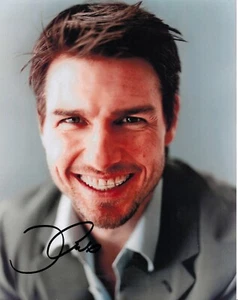 Tom Cruise Signed in wearing braces on teeth; w. COA 8x10; MINORITY REPORT - Picture 1 of 5