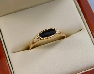 Anillo de sello A & AJ 1983 VINTAGE ORO AMARILLO 9CT + ÓNIX NEGRO OVALADO 1,3 g - TALLA P - Imagen 1 de 13